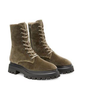 BEDFORD SLEEK LACE-UP BOOTIE